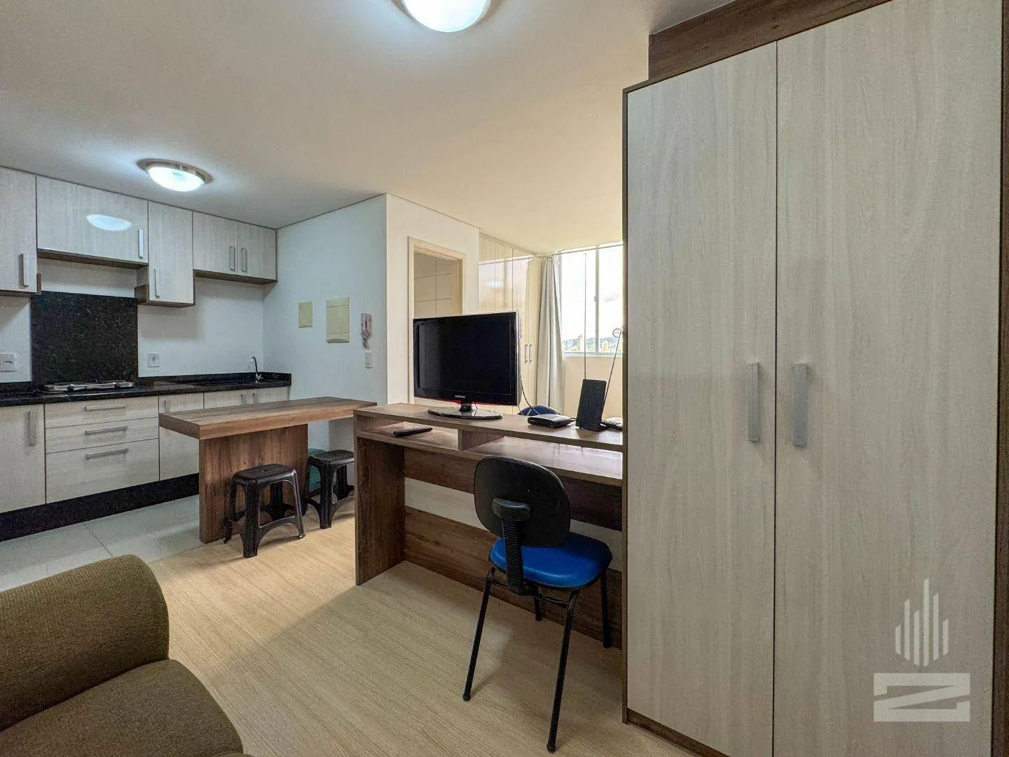 Apartamento com 1 dormitório à venda, 28 m por R$ 338.000,00 - Centro (Blumenau) - Blumenau/SC — foto 2