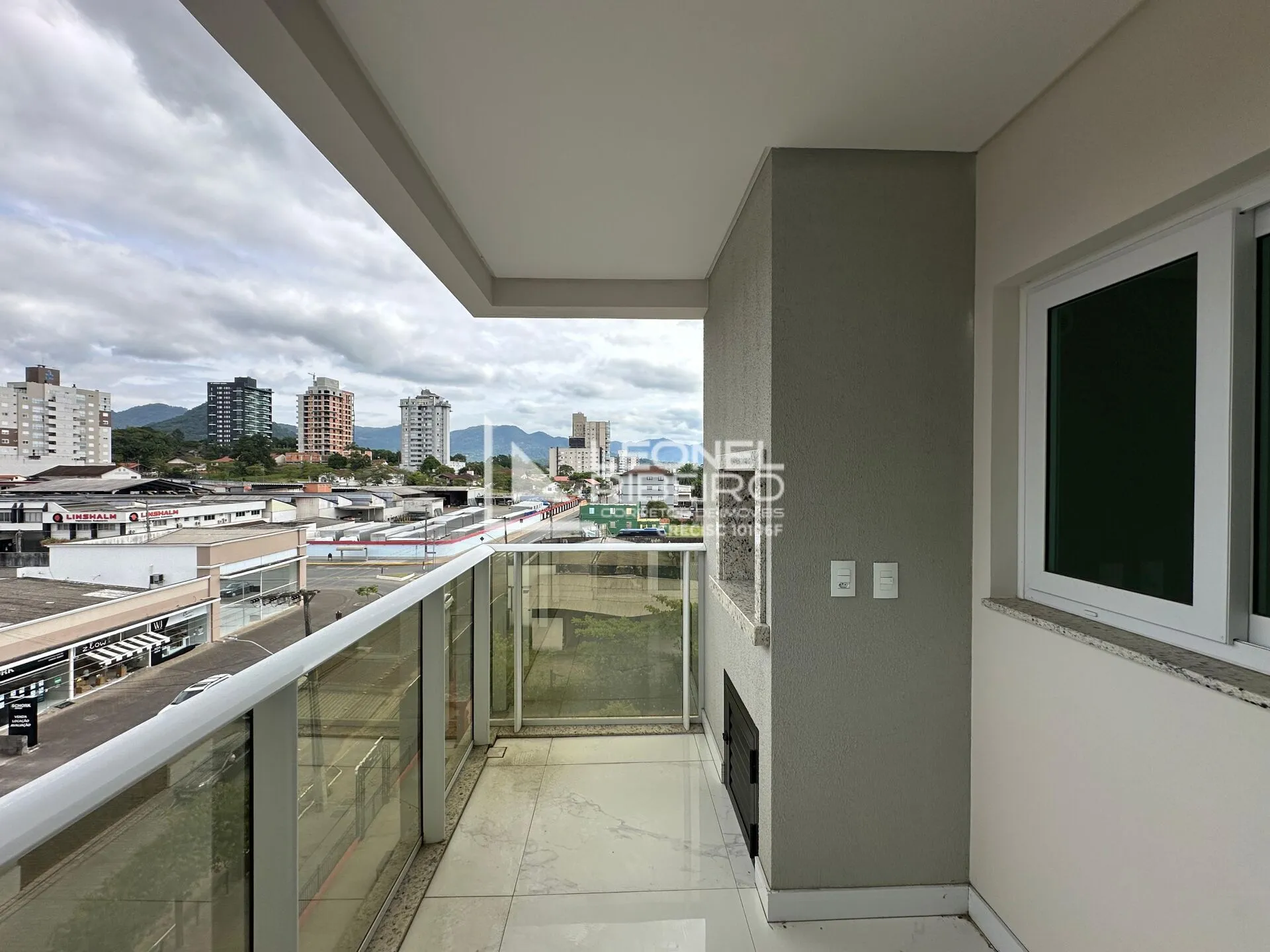 Apartamento com 3 dormitórios suítes à venda, 159,60 m no bairro Centro em Timbó/SC — foto 3