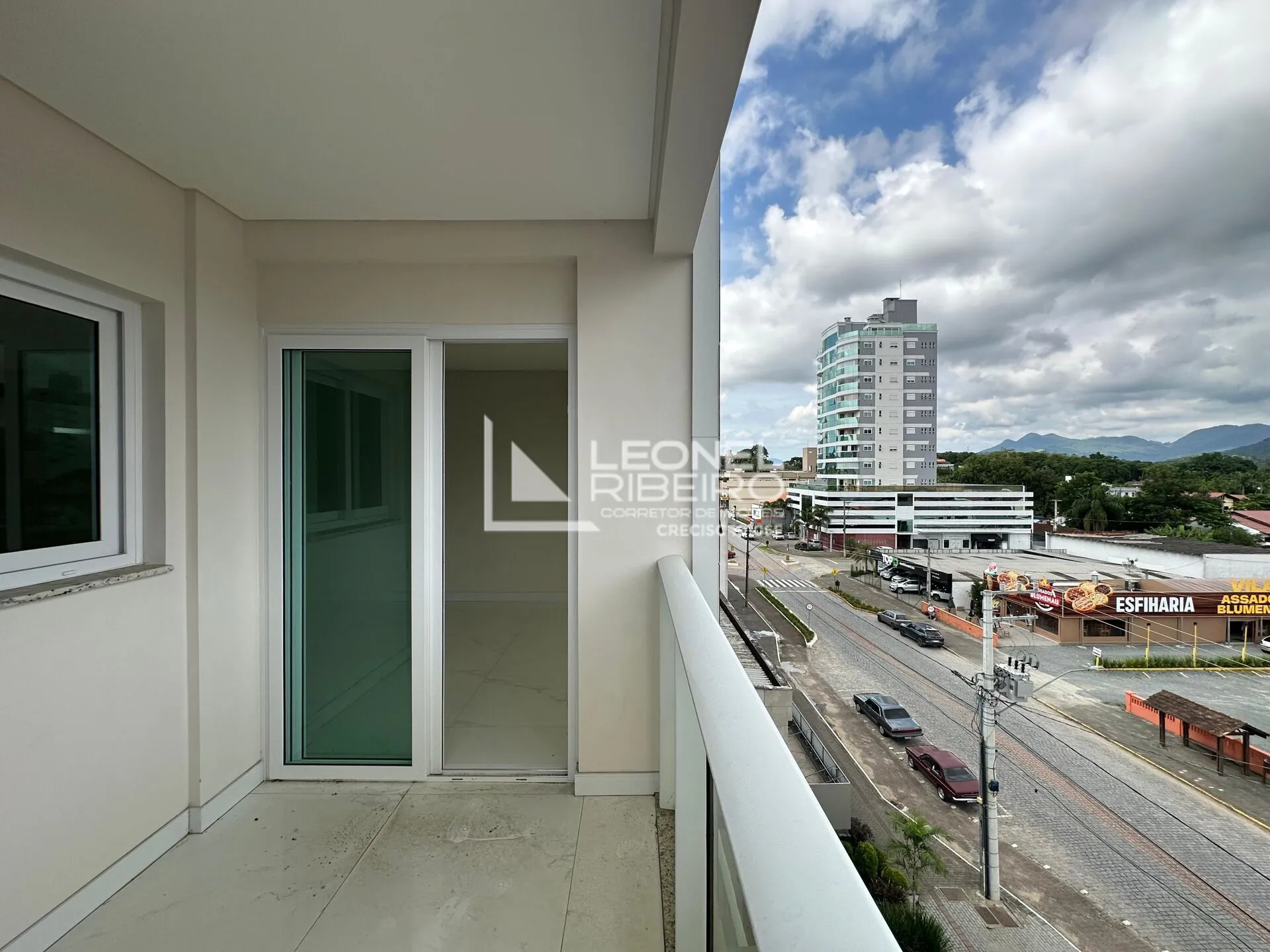 Apartamento com 3 dormitórios suítes à venda, 159,60 m no bairro Centro em Timbó/SC — foto 4