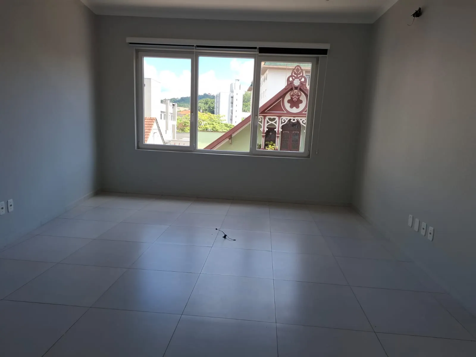 ALUGA-SE SALA COMERCIAL — foto 4