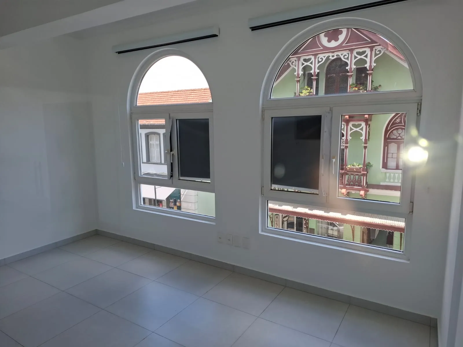 ALUGA-SE SALA COMERCIAL — foto 7