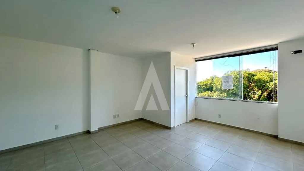 Sala para alugar por R$ 1500.00, 33.00 m2 - IRIRIU - JOINVILLE/SC — foto 2