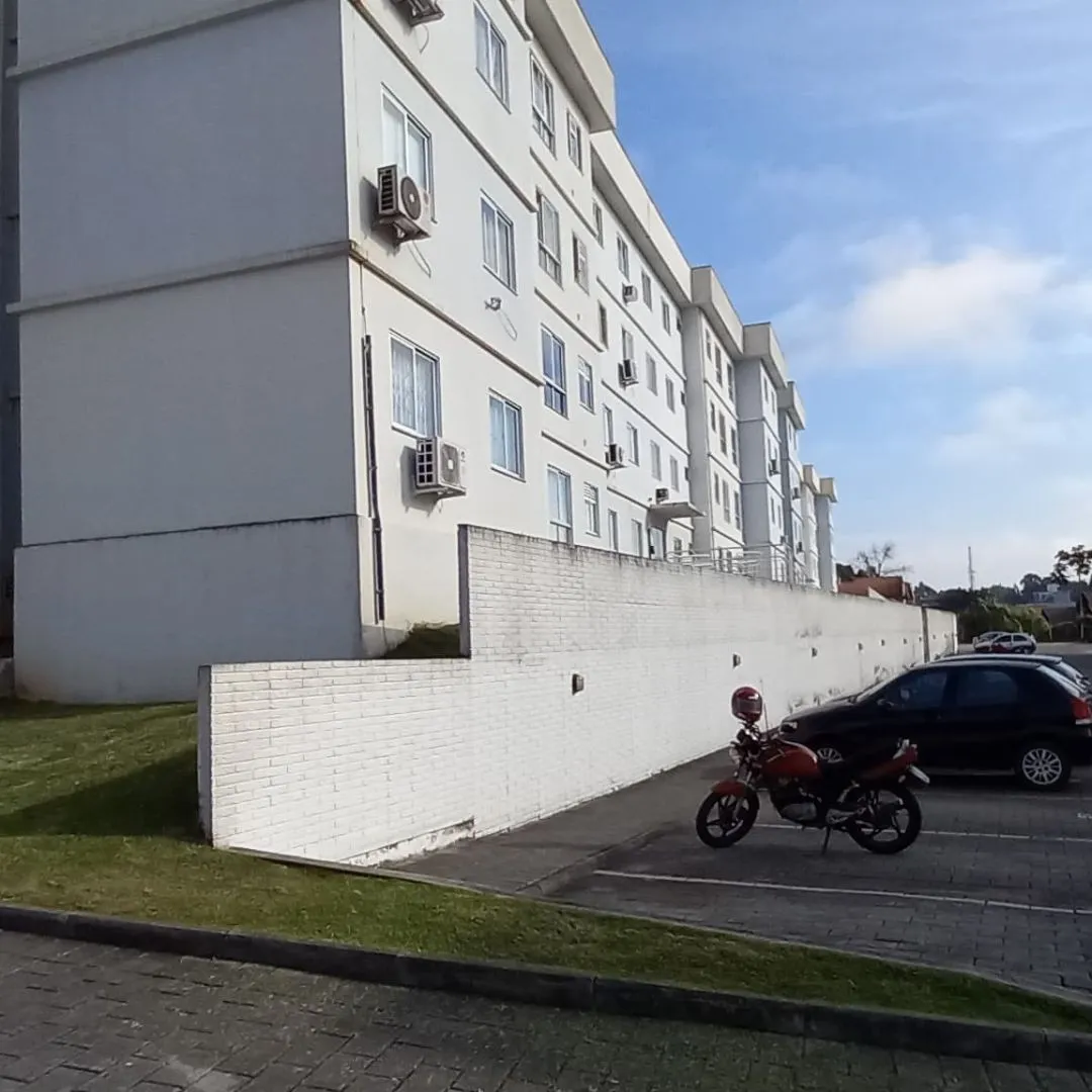 Apartamento em estado de novo no bairro Agua Verde - foto 1