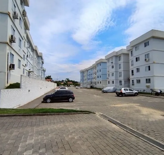 Apartamento em estado de novo no bairro Agua Verde — foto 2