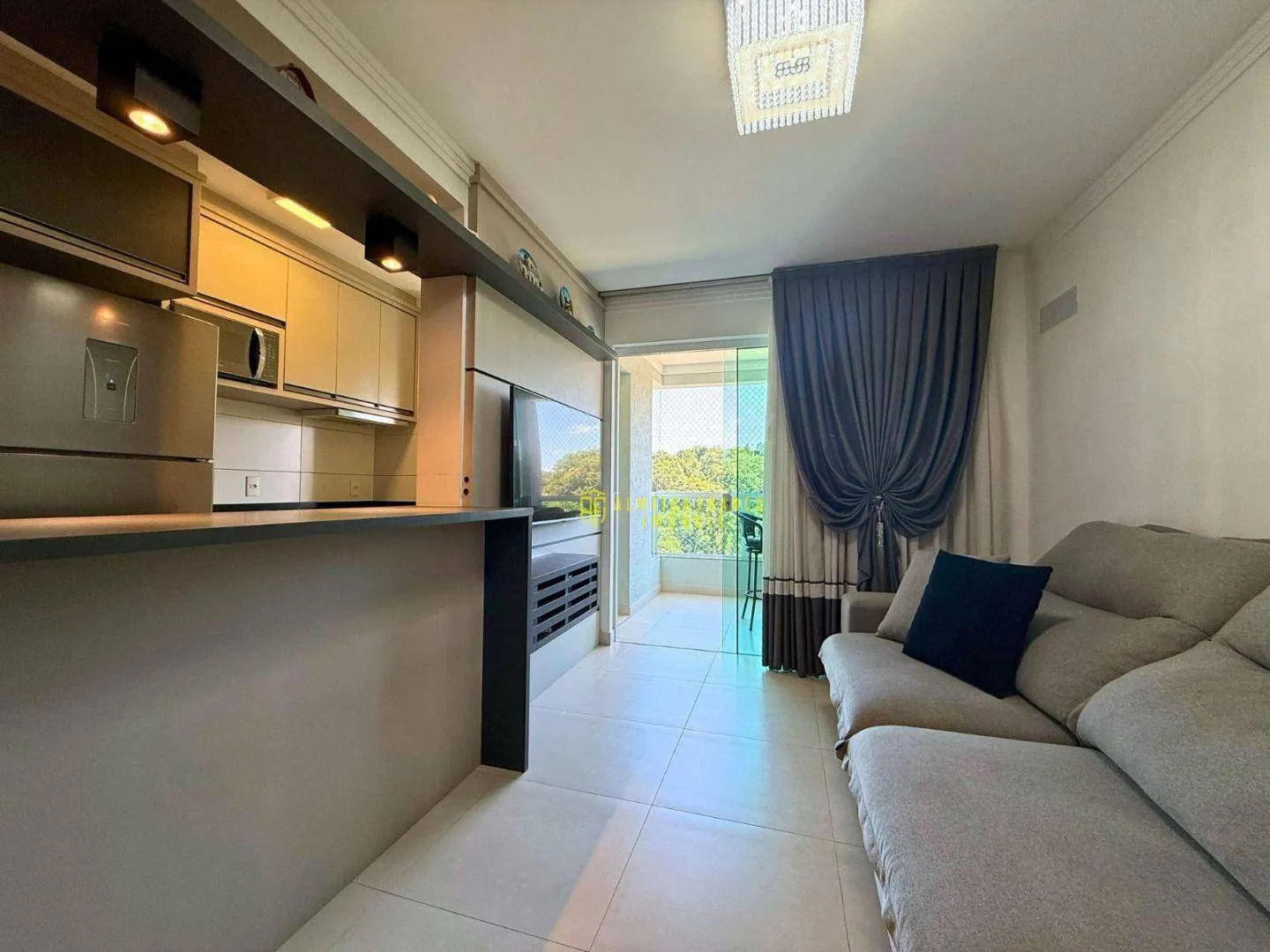 Apartamento com 3 dormitórios sendo 1 suíte, 2 vagas de garagem - Bairro Salto do Norte - Blumenau — foto 3