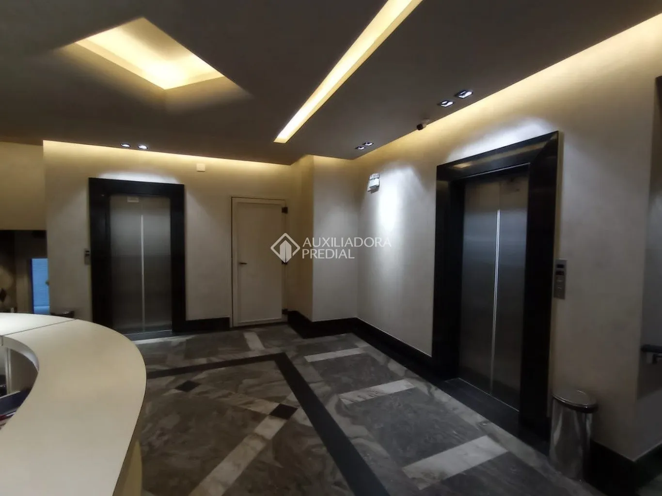 Sala/Escritório à venda, 1 vaga, 77m² na Saldanha Marinho no Centro, Florianópolis — foto 2
