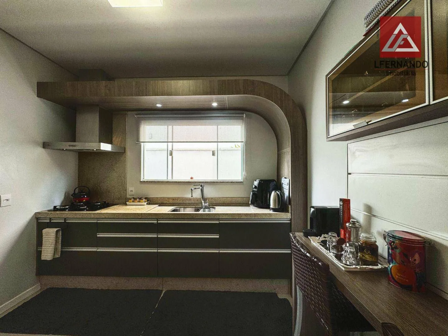 Sobrado com 3 dormitórios, sendo 1 suíte à venda, 189 m por R$ 990.000 - Vorstadt - Blumenau/SC — foto 6