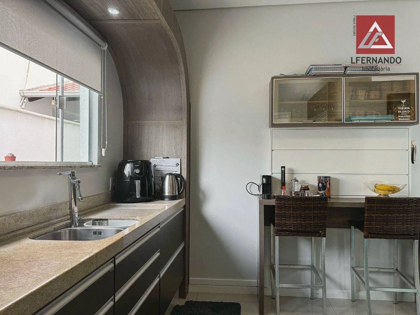 Sobrado com 3 dormitórios, sendo 1 suíte à venda, 189 m por R$ 990.000 - Vorstadt - Blumenau/SC — foto 7