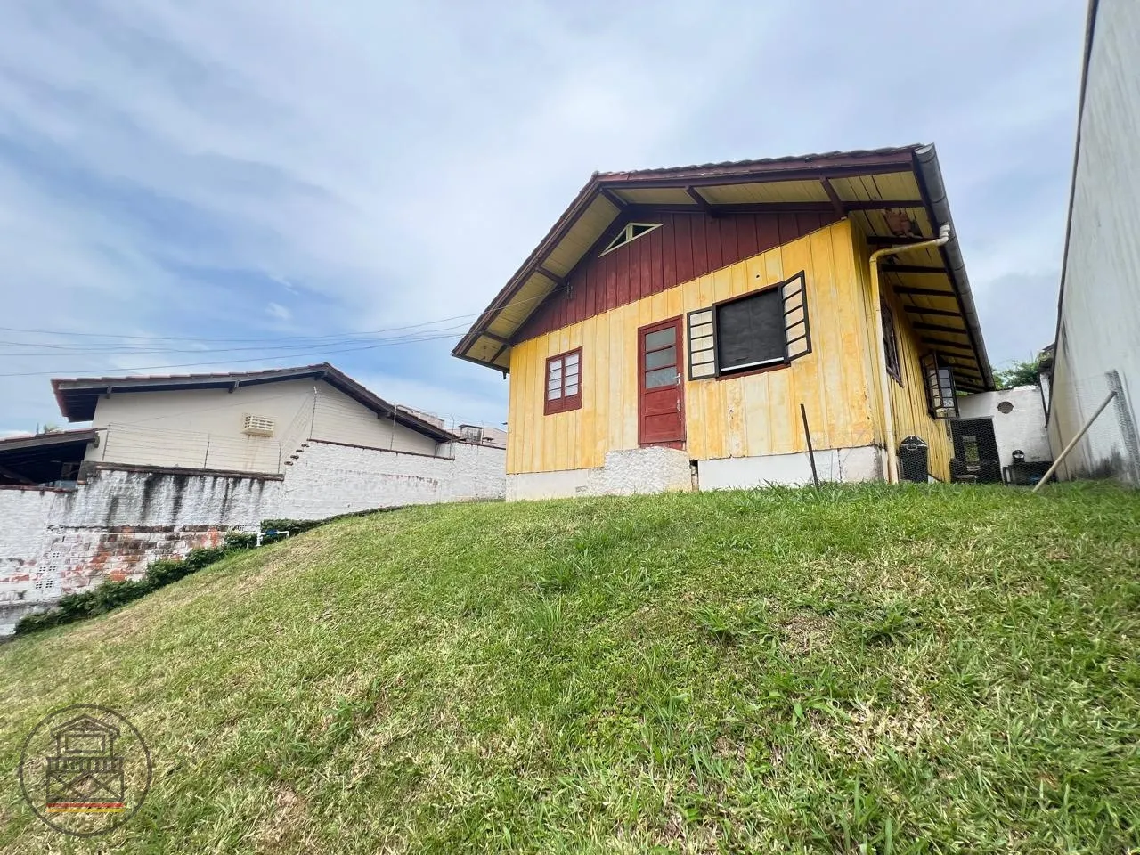 *Terreno de 558m no bairro Itoupava Norte com casa de madeira* — foto 5