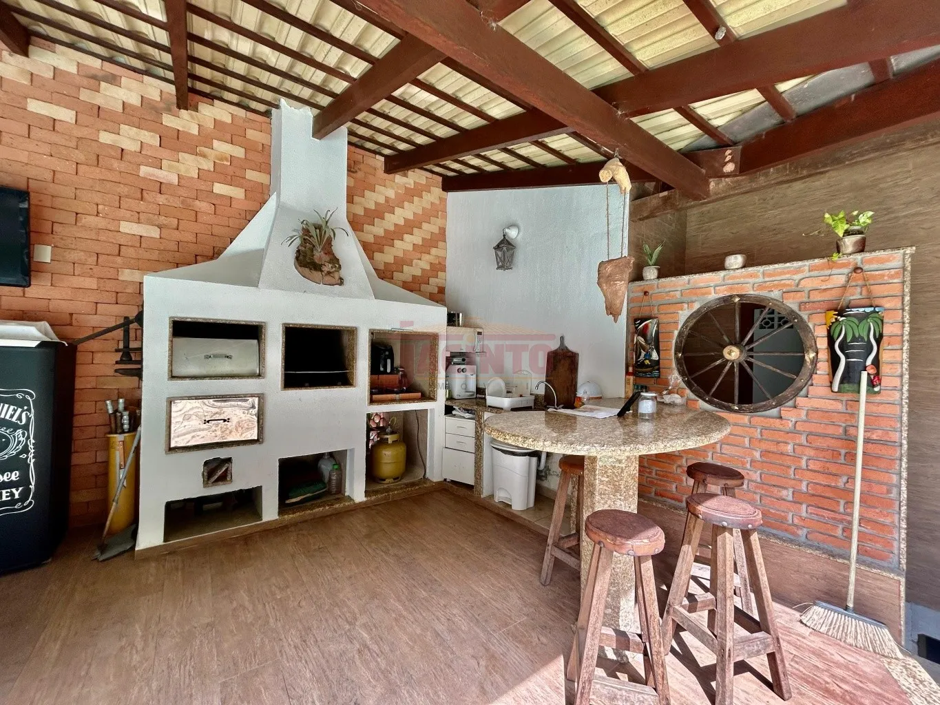 A melhor oportunidade de moradia ou investimento de Blumenau! Casa com ampla área de festas para você e sua família! — foto 5