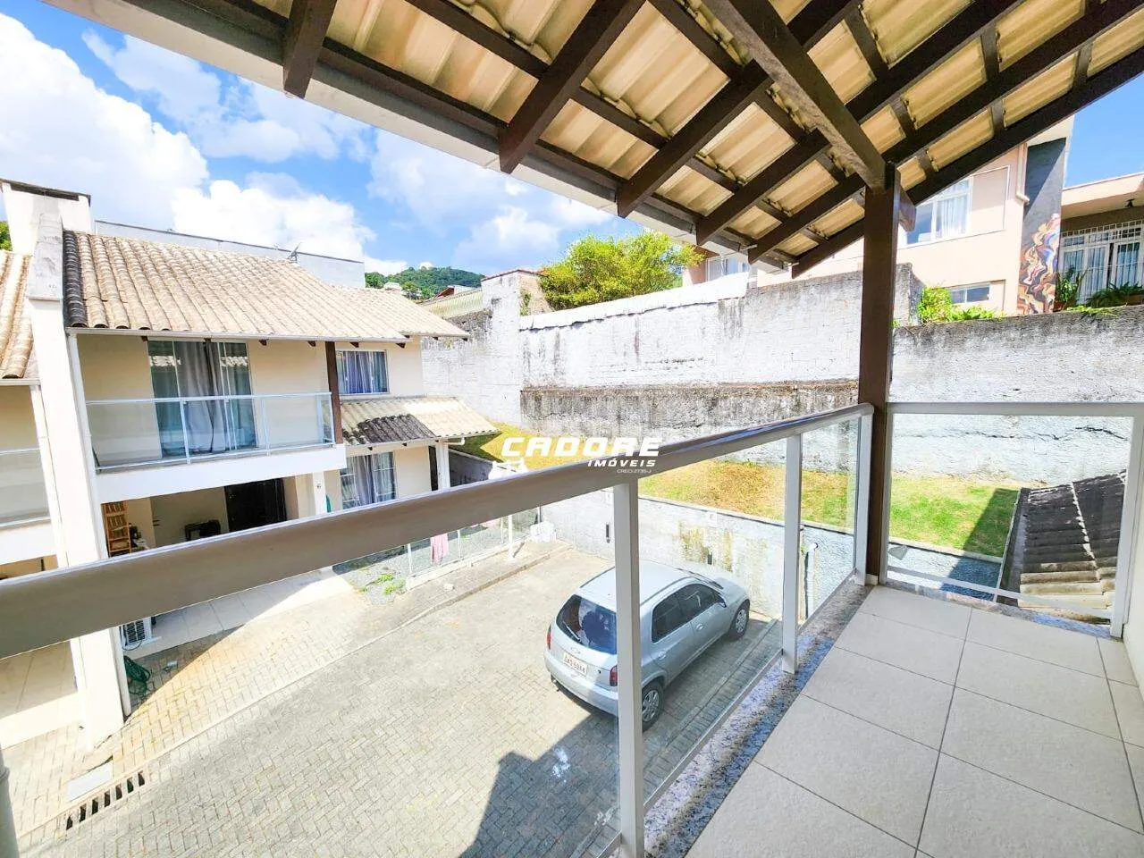 Excelente Sobrado em condomínio fechado para locação - Garcia / Cadore Imóveis. — foto 2