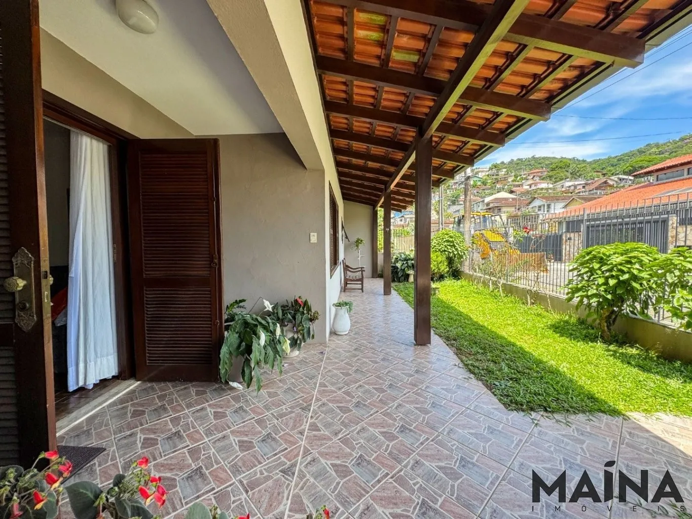 Casa Plana espaçosa no Bairro Garcia! — foto 2