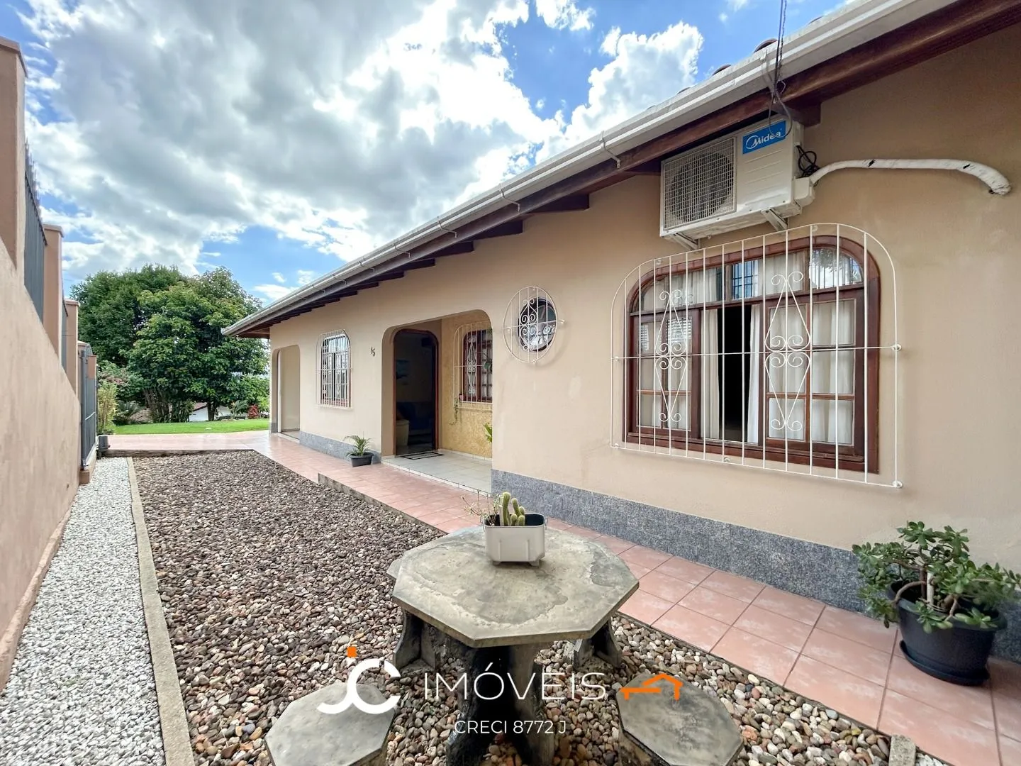 Casa com 3 dormitórios sendo 1 suíte à venda, 126 m por R$ 690.000 - Fortaleza - Blumenau/SC - foto 1