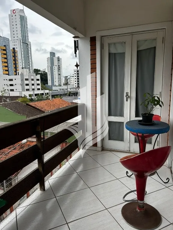 Apartamento · à venda · 3 quartos · 200m² · Vila Nova, Blumenau