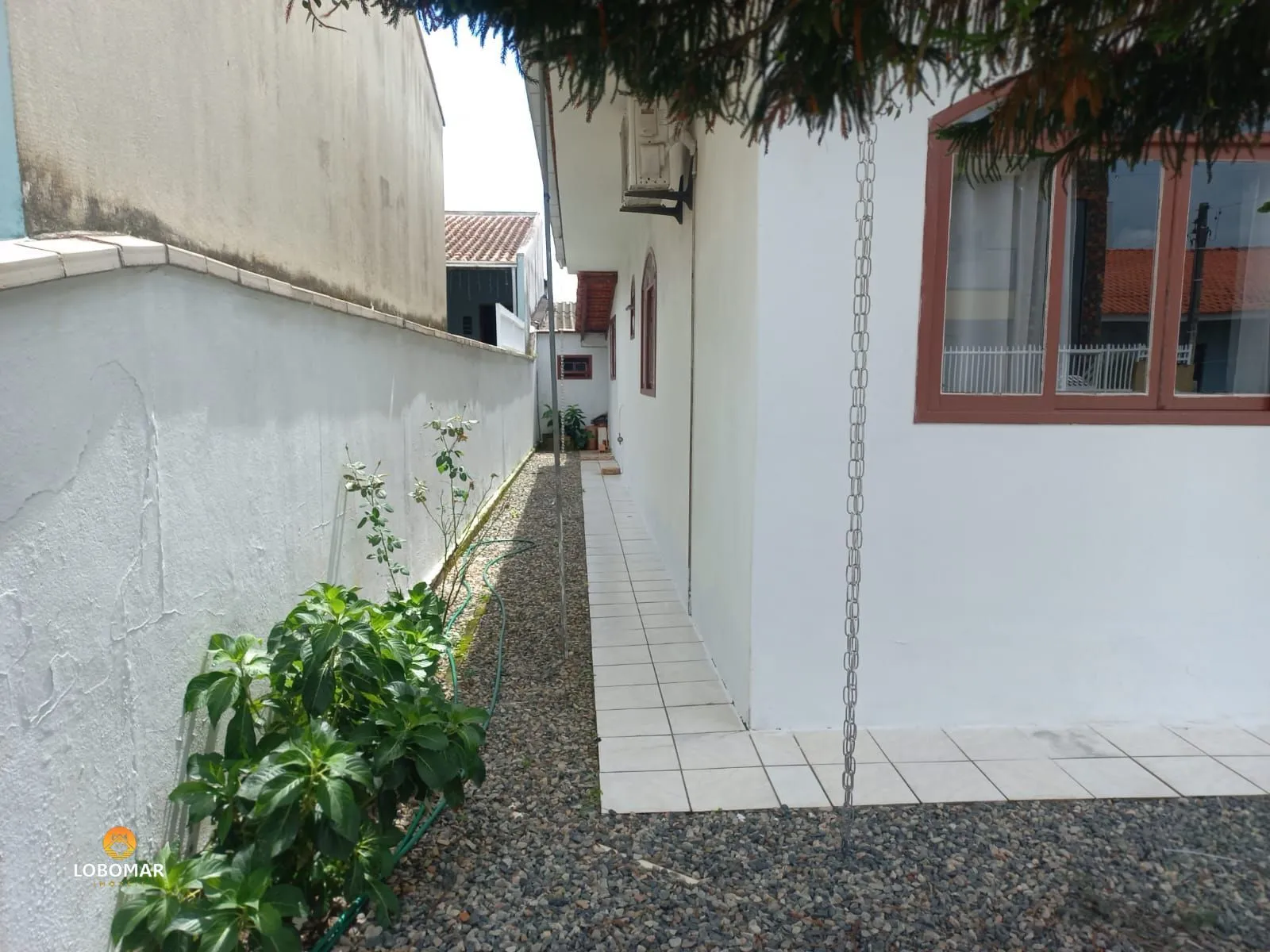 Casa mobiliada com 04 quartos, no bairro Santo Antônio, em Balneário Piçarras SC — foto 6