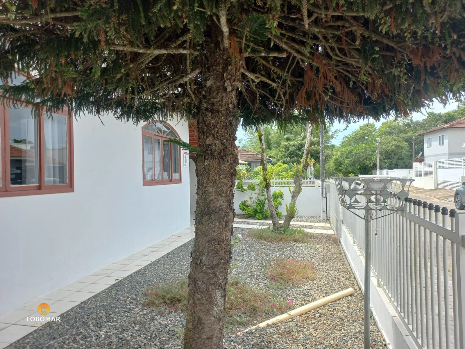 Casa mobiliada com 04 quartos, no bairro Santo Antônio, em Balneário Piçarras SC — foto 7