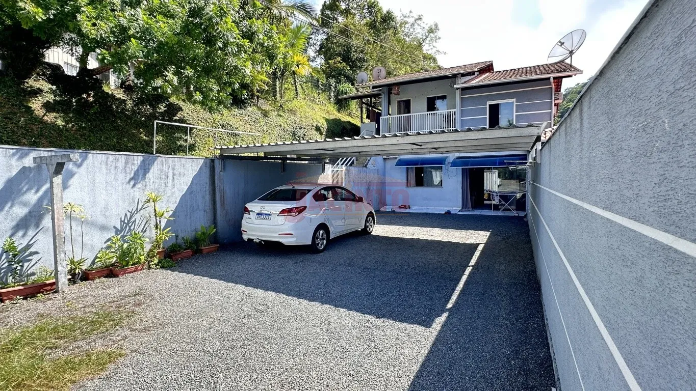 Casa com piscina mais sobrado dividido em 2 locações, em terreno de 715 m, no bairro Fortaleza. — foto 5