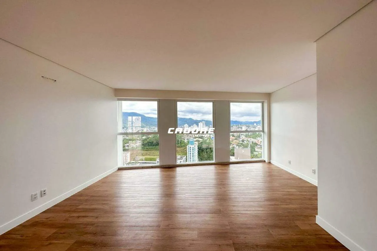 Apartamento com Excelente Projeto Arquitetônico Conta Com Ventilação Cruzada no Bairro Vila Nova! | Cadore Imóveis — foto 3