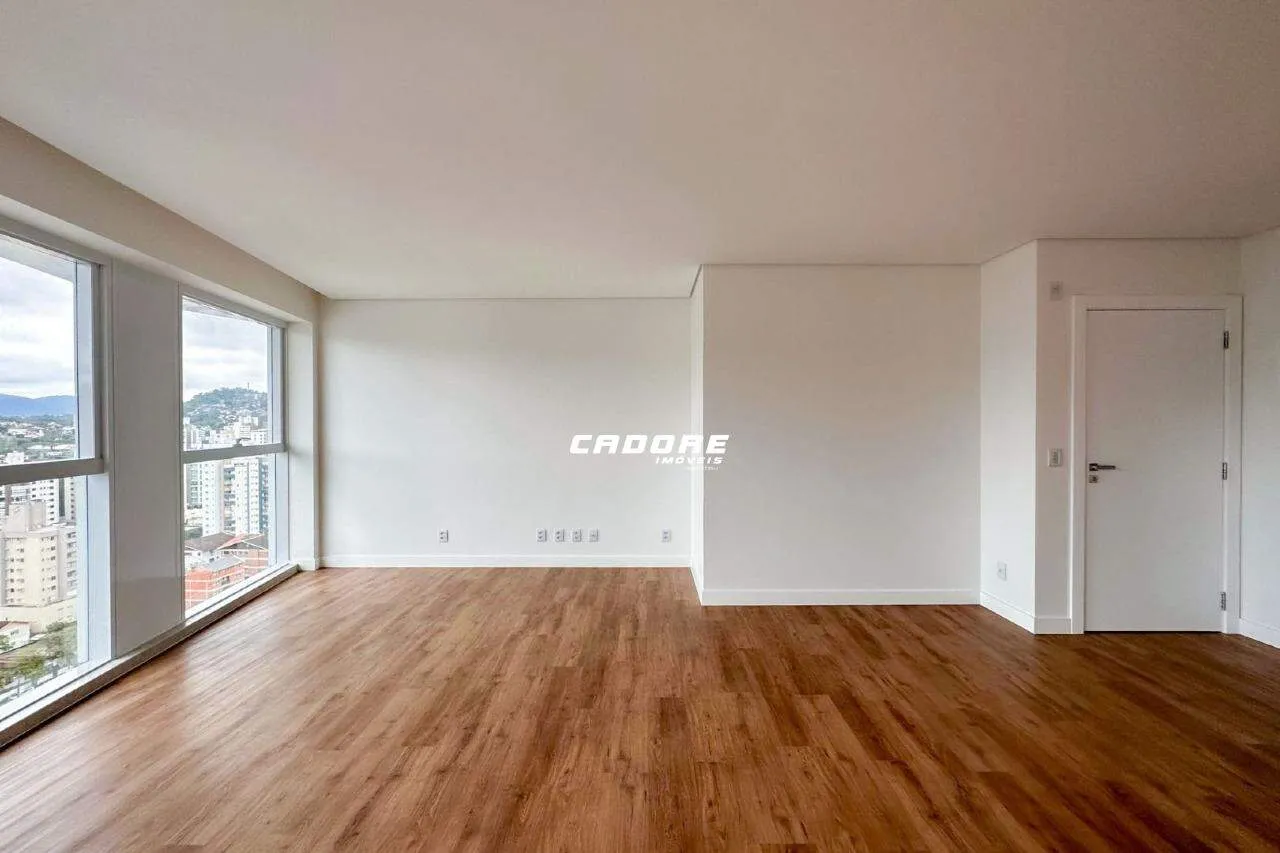 Apartamento com Excelente Projeto Arquitetônico Conta Com Ventilação Cruzada no Bairro Vila Nova! | Cadore Imóveis — foto 4