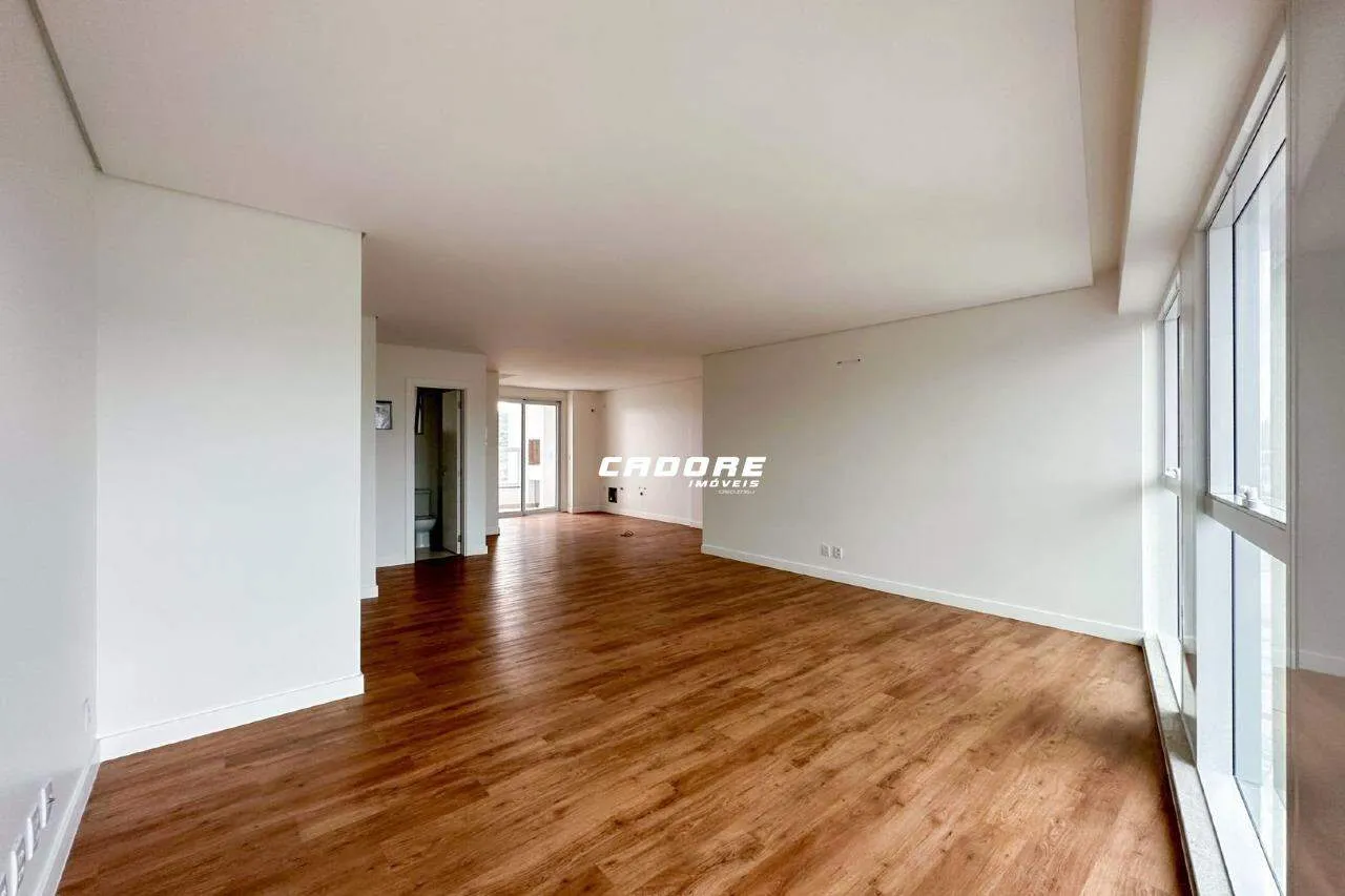 Apartamento com Excelente Projeto Arquitetônico Conta Com Ventilação Cruzada no Bairro Vila Nova! | Cadore Imóveis — foto 5
