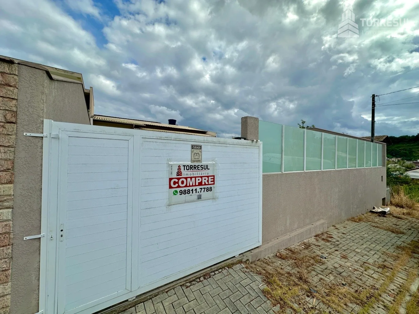 Casa Térrea com Quintal Amplo no Bairro Fortaleza — foto 2