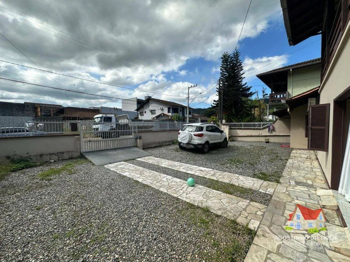 Sobrado Residencial C/Parte Averbado C/02 Aptos + 02 Quitinetes + Terreno C/363 m2 No Bom Retiro! — foto 6