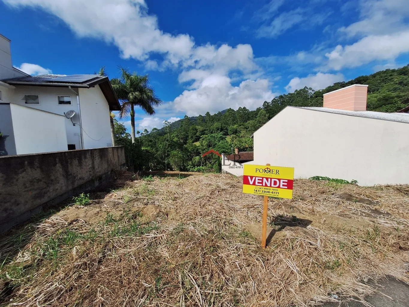 Excelente terreno alto em Pomerode com vista lindíssima no Bairro Ribeirão Areia com 475,57m, via asfaltada tranquila e sem saída. — foto 5