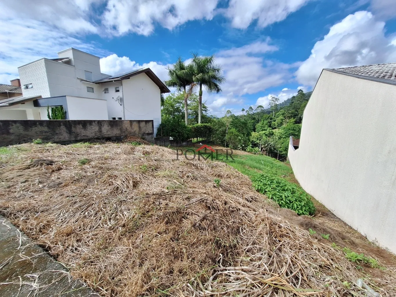 Excelente terreno alto em Pomerode com vista lindíssima no Bairro Ribeirão Areia com 475,57m, via asfaltada tranquila e sem saída. — foto 7