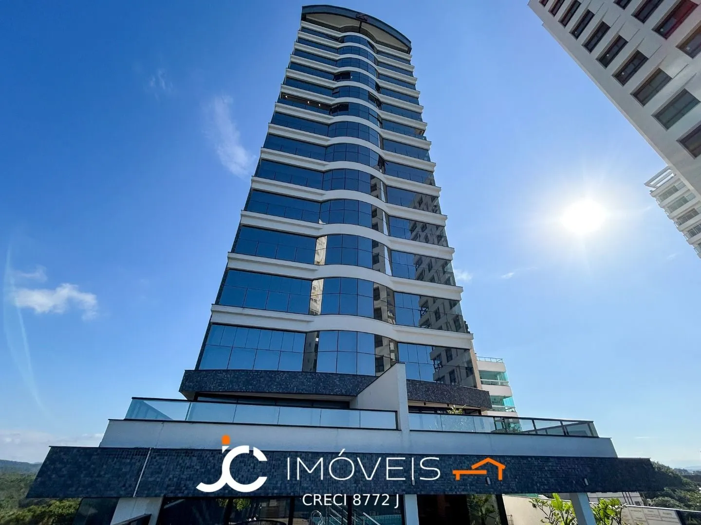 Apartamento com 3 dormitórios à venda, 135 m por R$ 2.000.000,00 - Centro - Balneário Piçarras/SC — foto 2