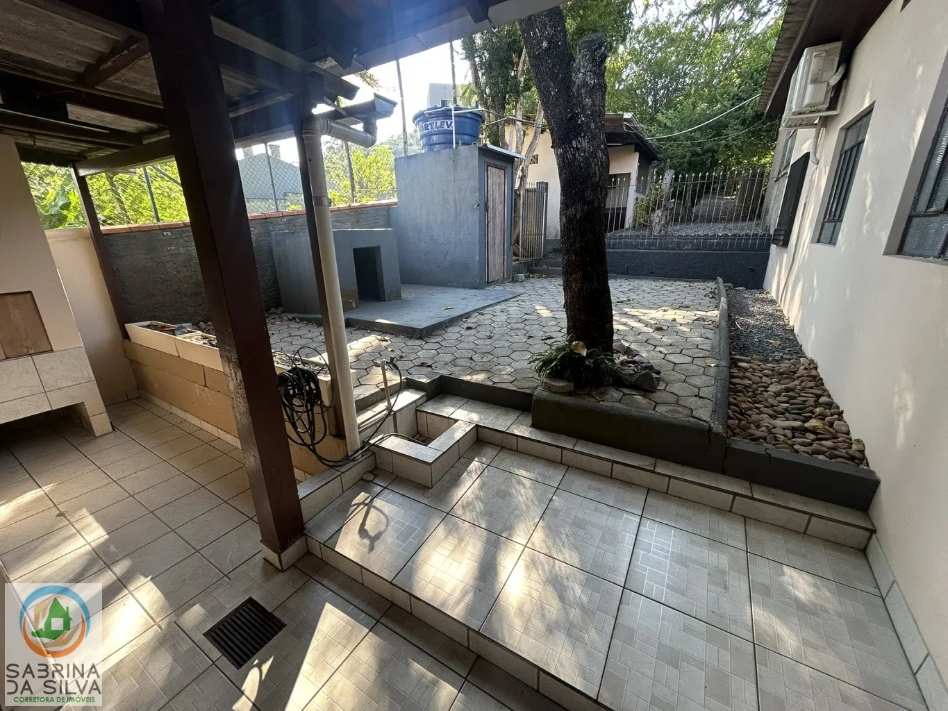 Casa Plana, Espaçosa e com Potencial Comercial - Bairro Itoupavazinha, Blumenau/SC — foto 3