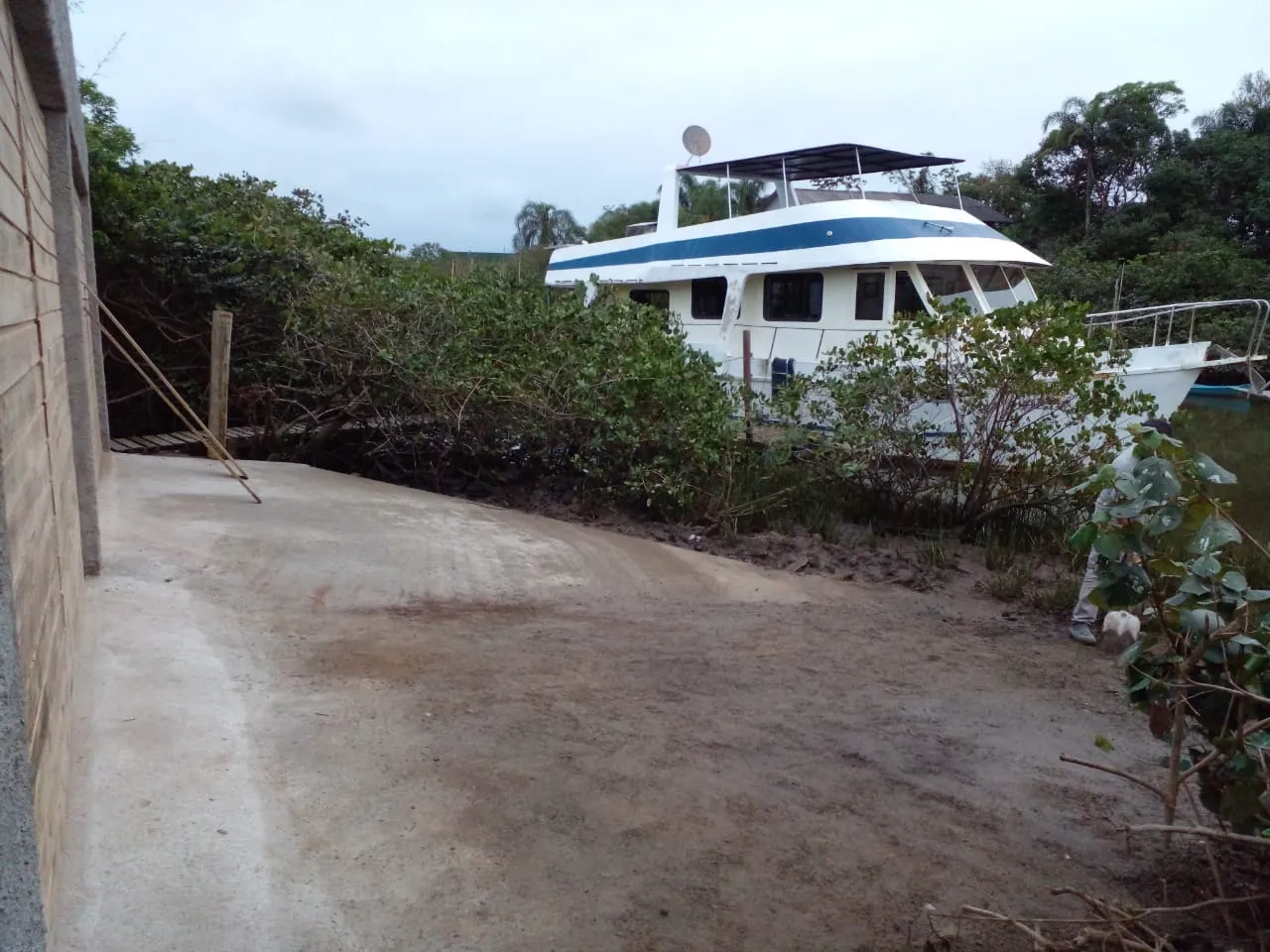 Terreno com Garagem Náutica no Rio Piçarras - Oportunidade Única! — foto 5