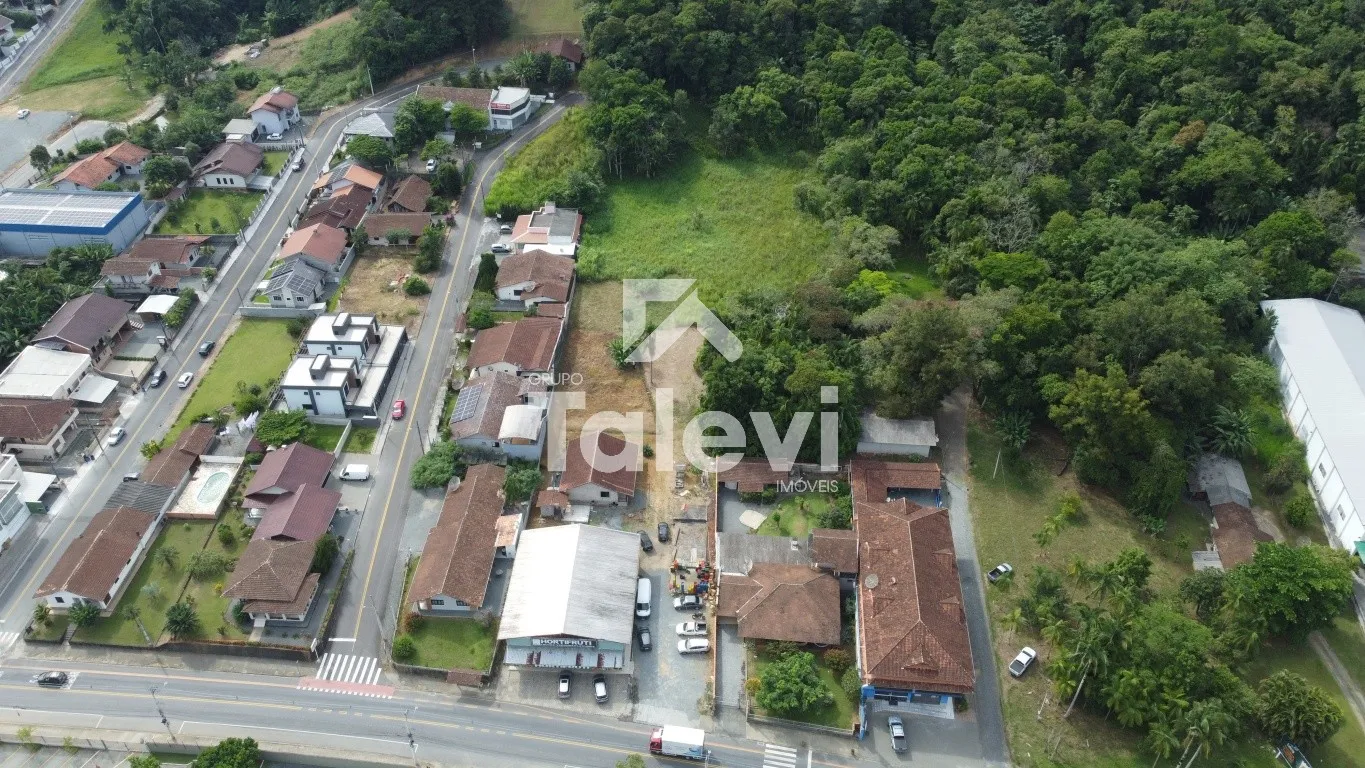 Área Estratégica com 7.020m no Centro de Pomerode - Ideal para Grandes Projetos - foto 1