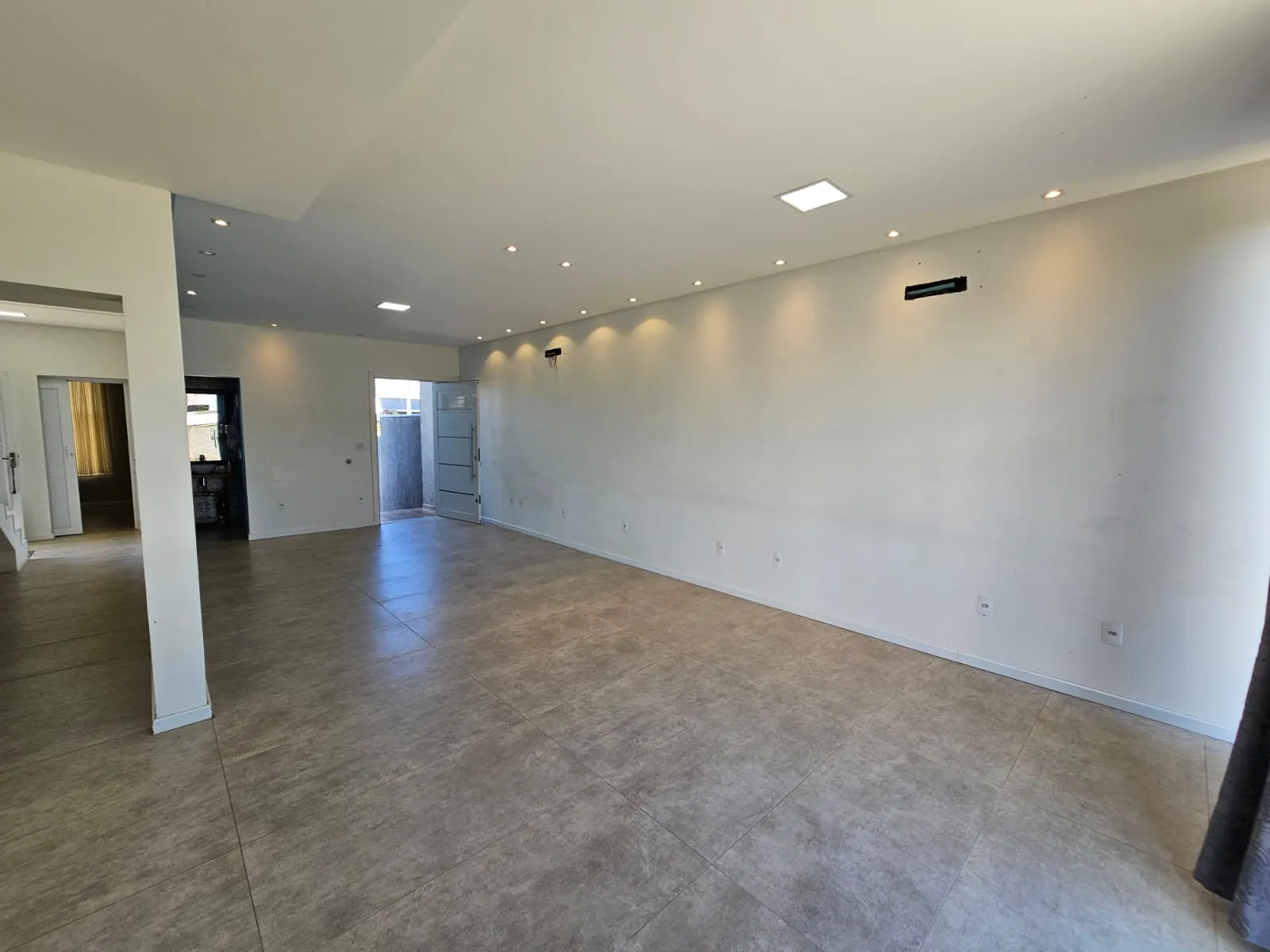 CASA NO BAIRRO FIGUEIRA COM 4 QUARTOS, SENDO 2 SUÍTES — foto 7