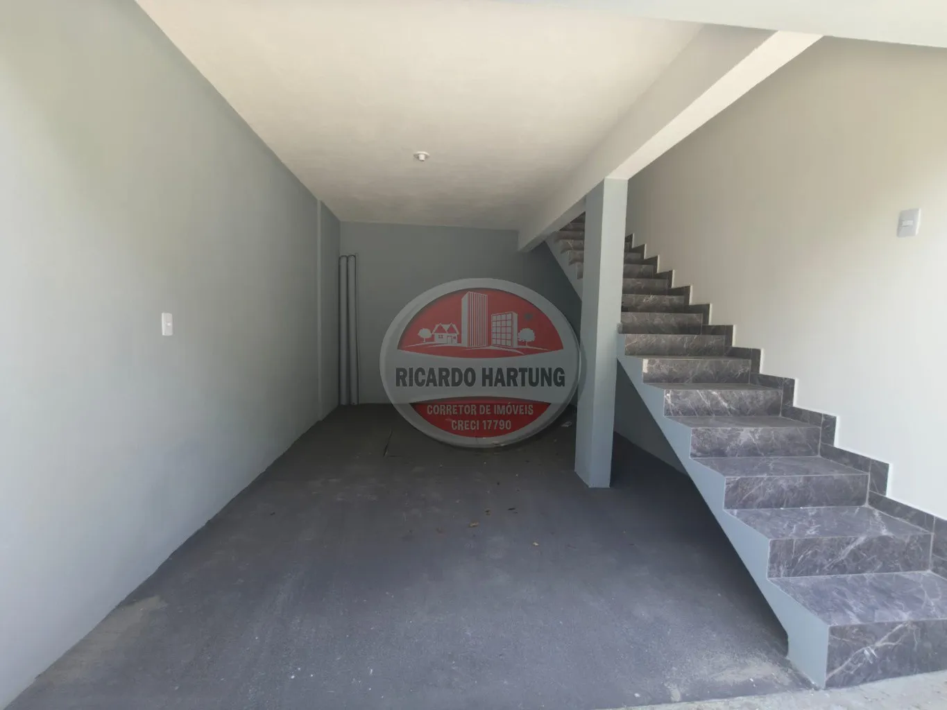 Sobrado novo em Blumenau, próximo ao Terminal do Garcia — foto 3