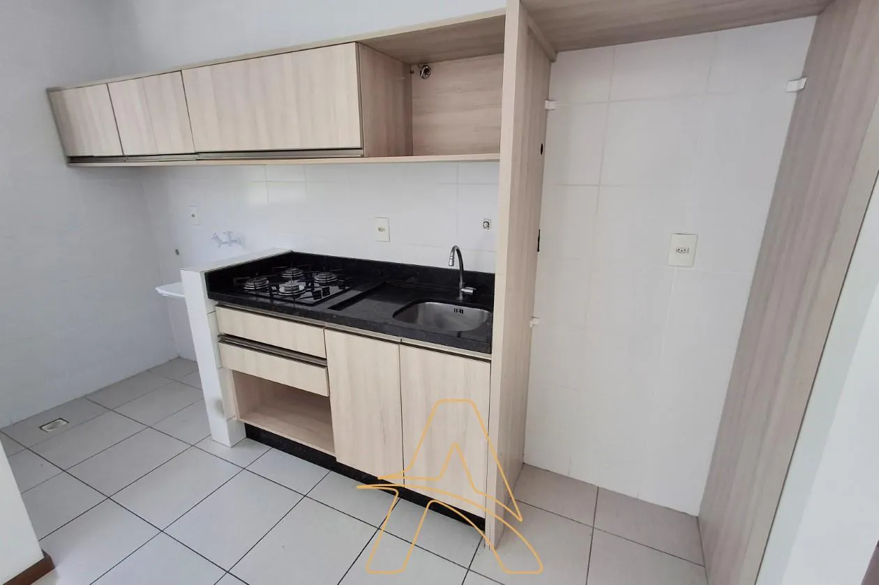 Apartamento Semimobiliado com 2 Dormitórios – Itoupava Norte — foto 5