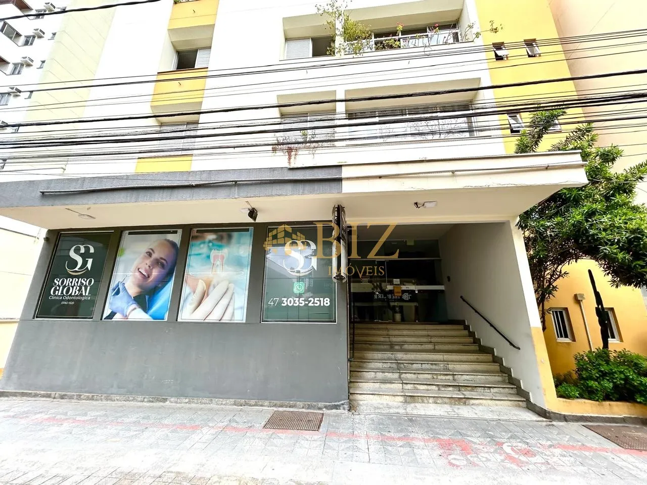 Linda Sala Comercial Térrea pertinho da FURB e Antônio da Veiga! — foto 2