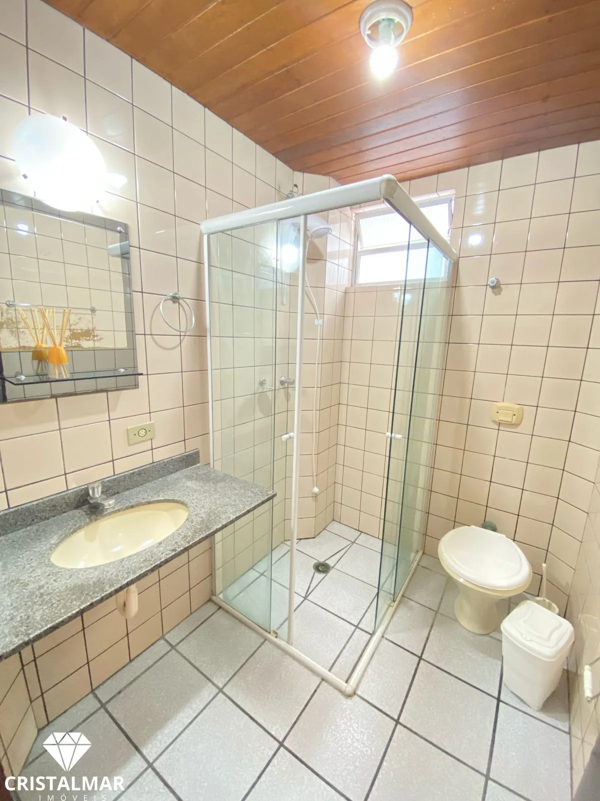 Apartamento Praia de Bombas, Bombinhas, ótimo custo benefício. — foto 7