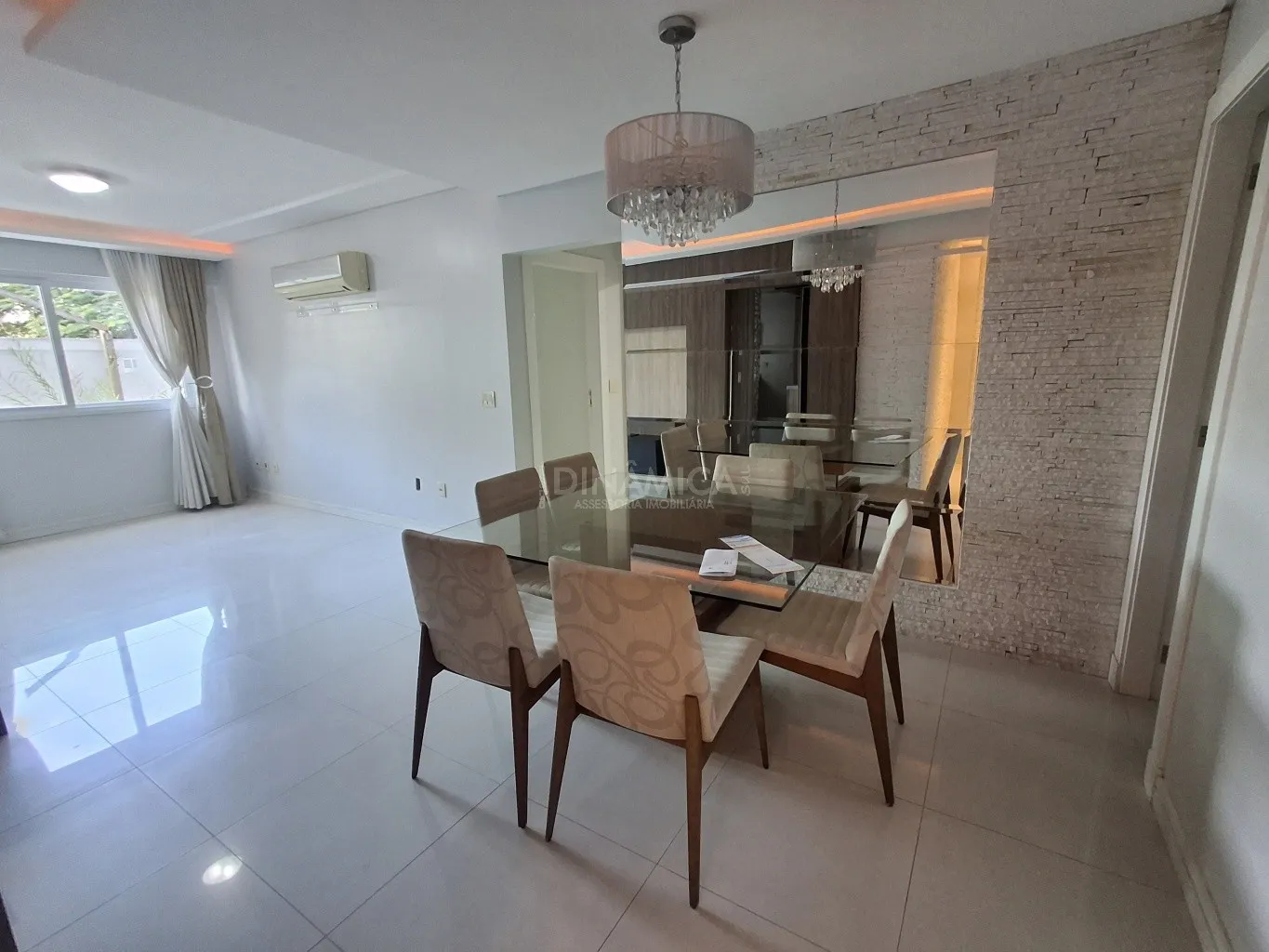 Viva com Exclusividade e o conforto que a sua família merece, nesse lindo apartamento no bairro Vila Nova - Blumenau. — foto 3