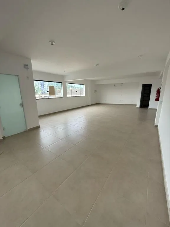 SALA COMERCIAL no SAGUAÇÚ com 0 quartos para LOCAÇÃO, 51 m — foto 2