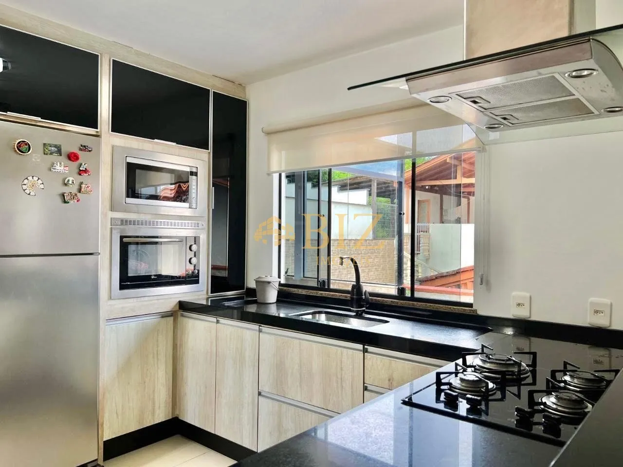 Casa com 3 quartos, sendo 1 suíte, com 239m de área construída em rua sem saída! — foto 7