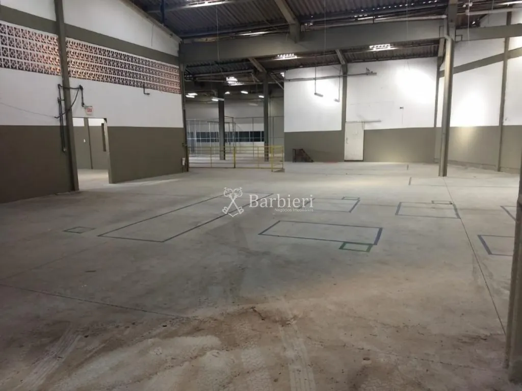 Galpão Industrial/Comercial para Venda: medindo 3.200 m no bairro Itoupavazinha em Blumenau/SC — foto 3