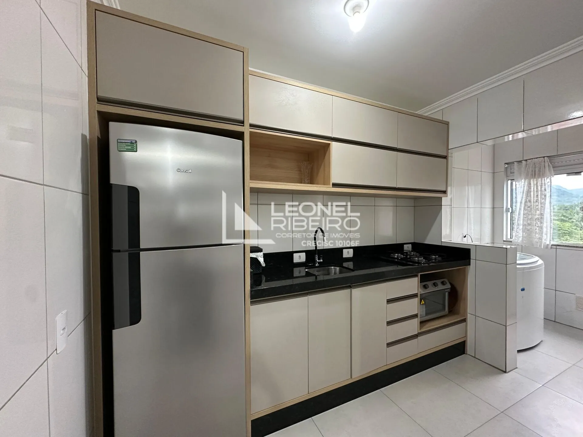 Apartamento com 2 dormitórios, 70 m à venda no bairro Padre Martinho Stein em Timbó-SC — foto 2