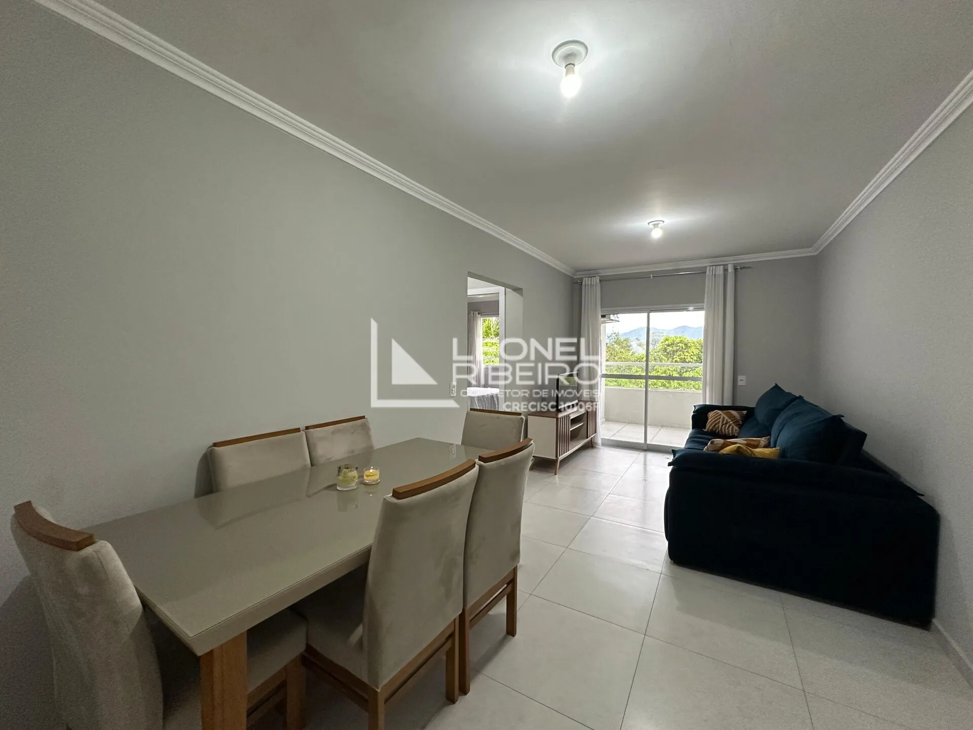 Apartamento com 2 dormitórios, 70 m à venda no bairro Padre Martinho Stein em Timbó-SC - foto 1
