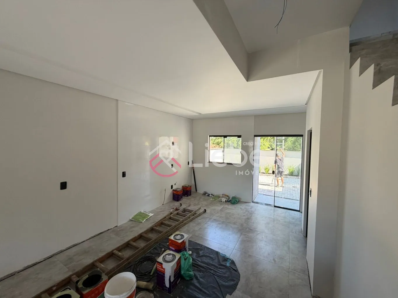 Lindos Sobrados que combinam praticidade e sofisticação em localização privilegiada no bairro Ribeirão Areia na cidade de Pomerode. — foto 7