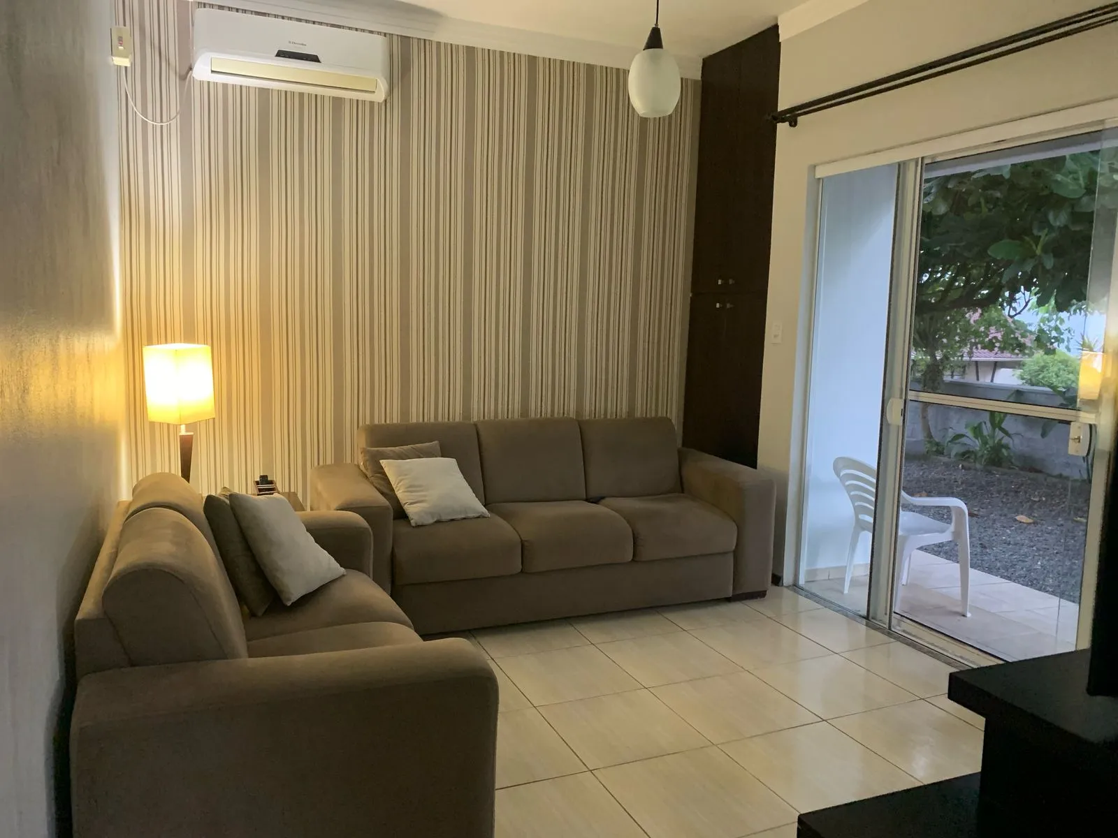 Casa com 3 quartos Agua Verde — foto 5