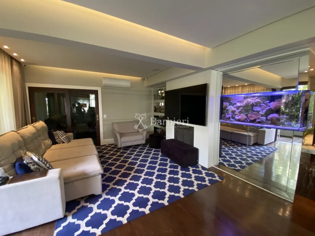 Casa com 4 quartos sendo 2 suítes no bairro Garcia em Blumenau/SC — foto 3