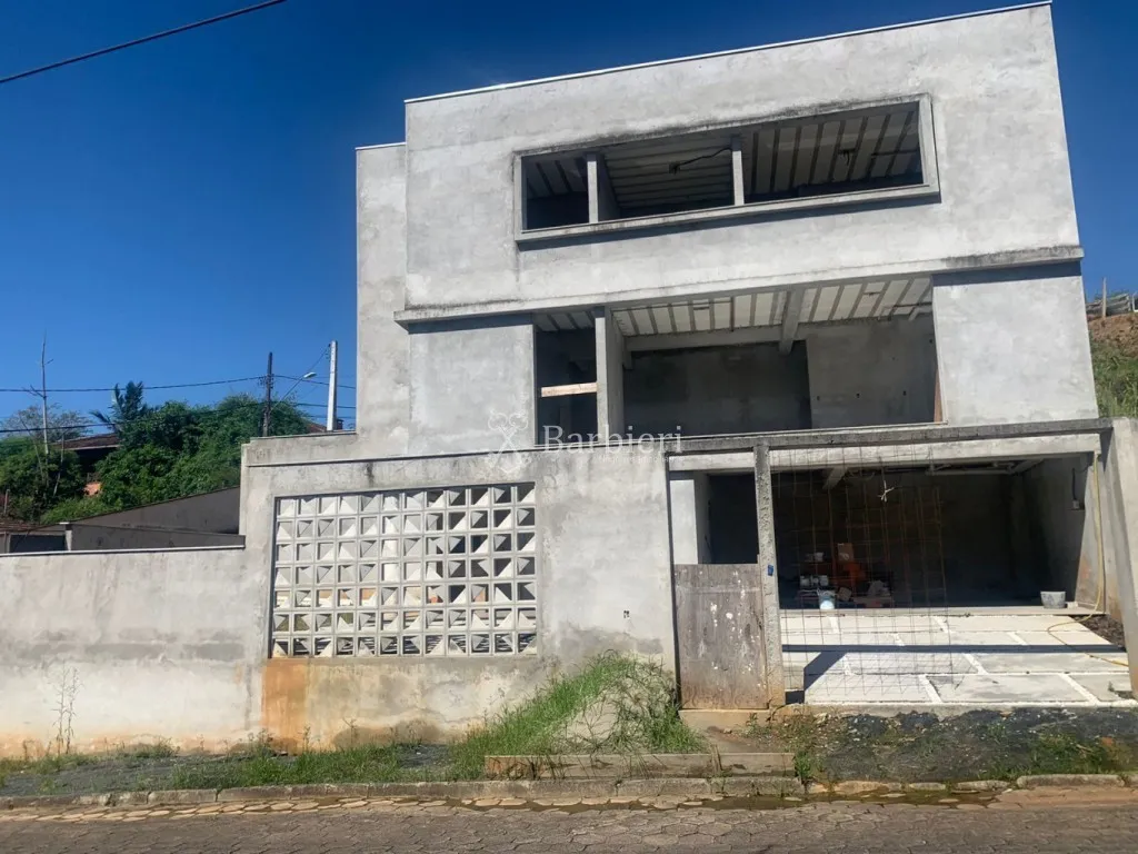 Sobrado com 3 quartos sendo 1 suíte e 160 m, no bairro Escola Agrícola em Blumenau/SC. — foto 4