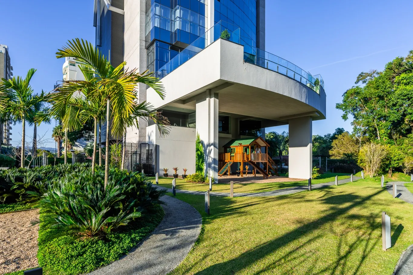 Apartamento com 4 suítes sendo 1 máster e 04 vagas na Ponta Aguda em Blumenau/SC — foto 5