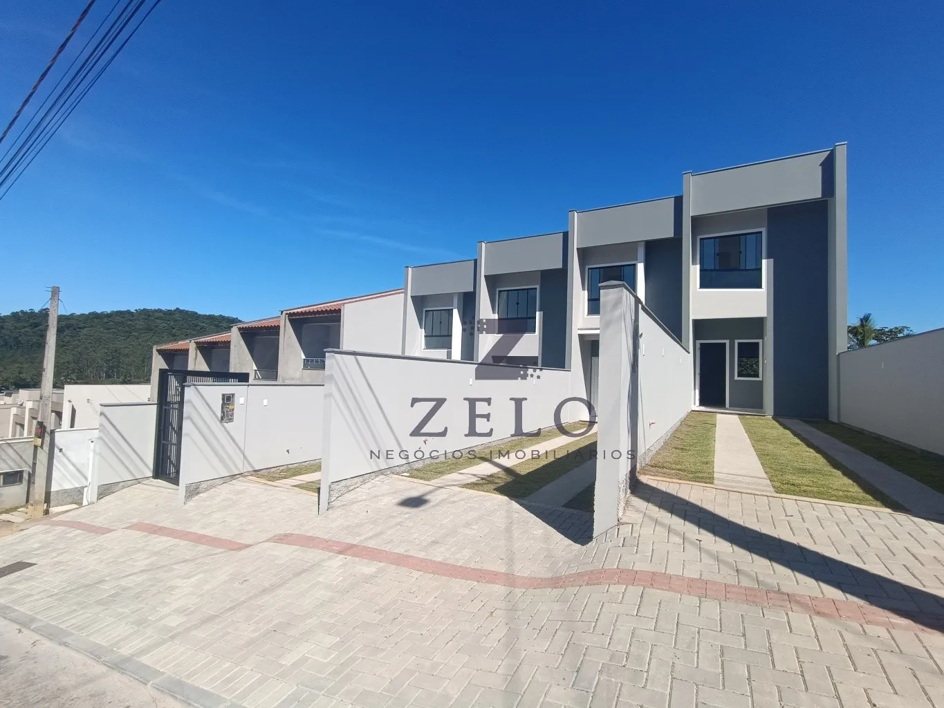 Sobrado Novo - Localizado na Transversal da Hermann Tribess — foto 3