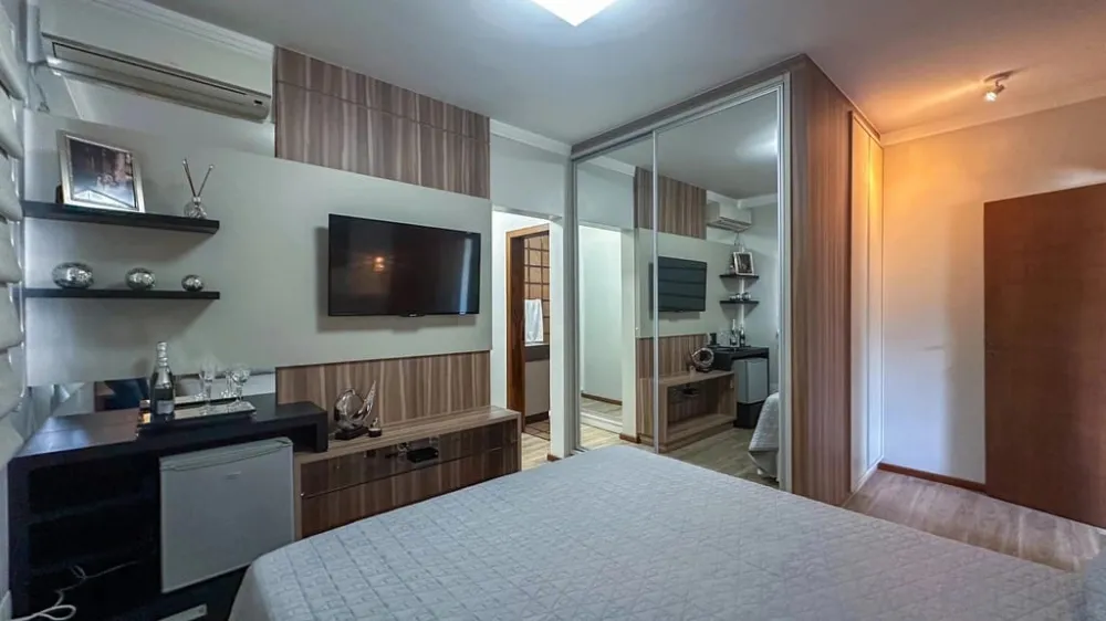 Luxuosa Casa com 3 Dormitórios - Indaial — foto 7